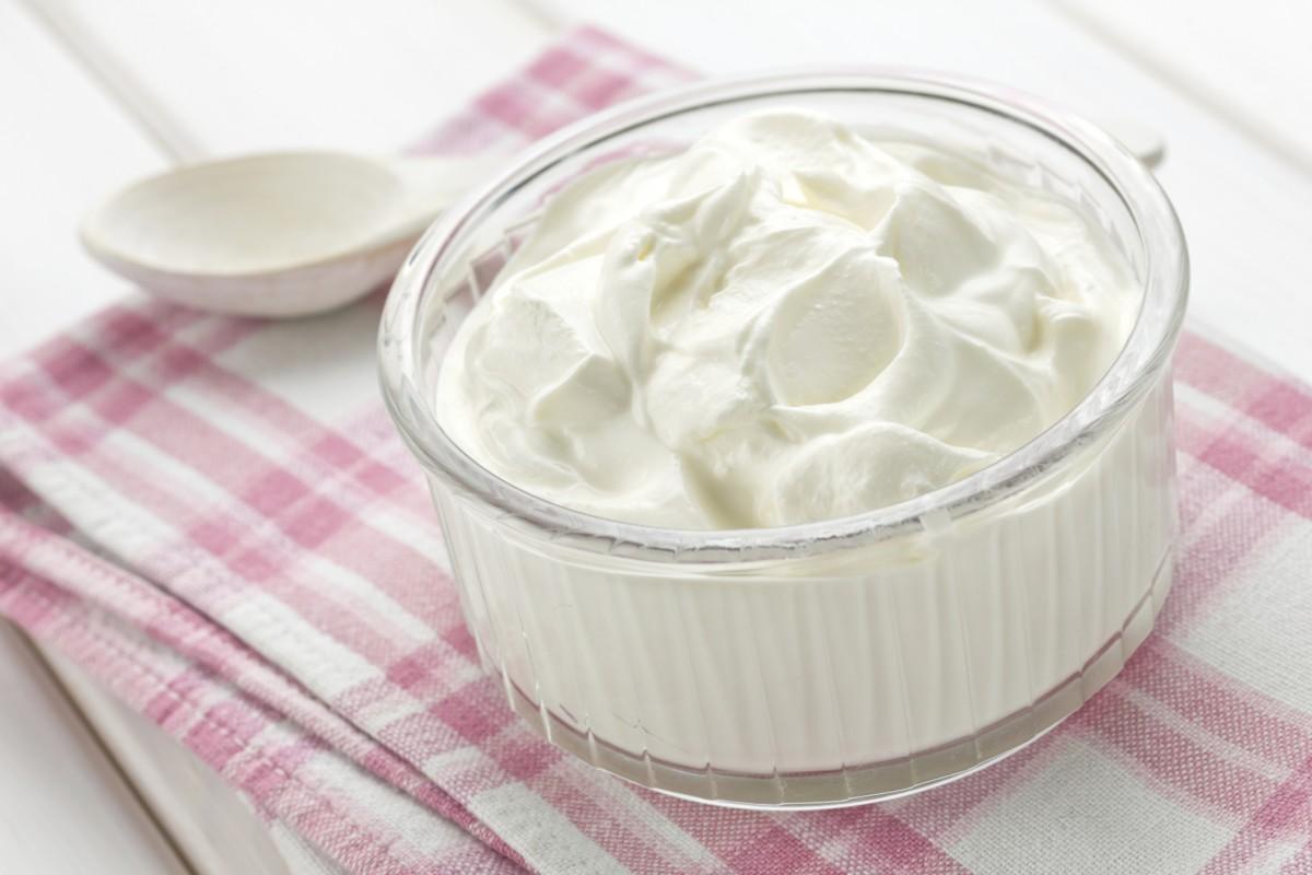 Crème fraîche vegan : 5 alternatives délicieuses testées
